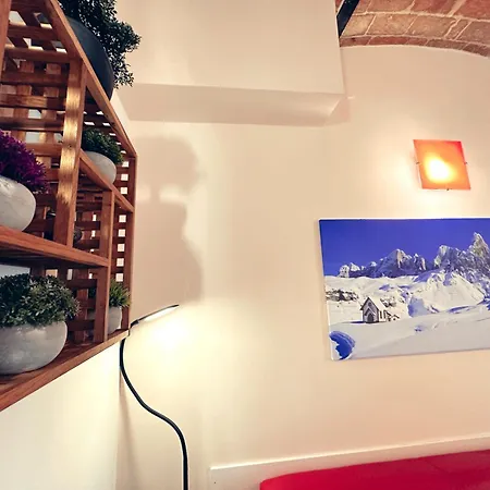 Апартаменты A Casa Di Chicchi Овиндоли